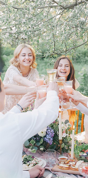 Поздравляем женщину